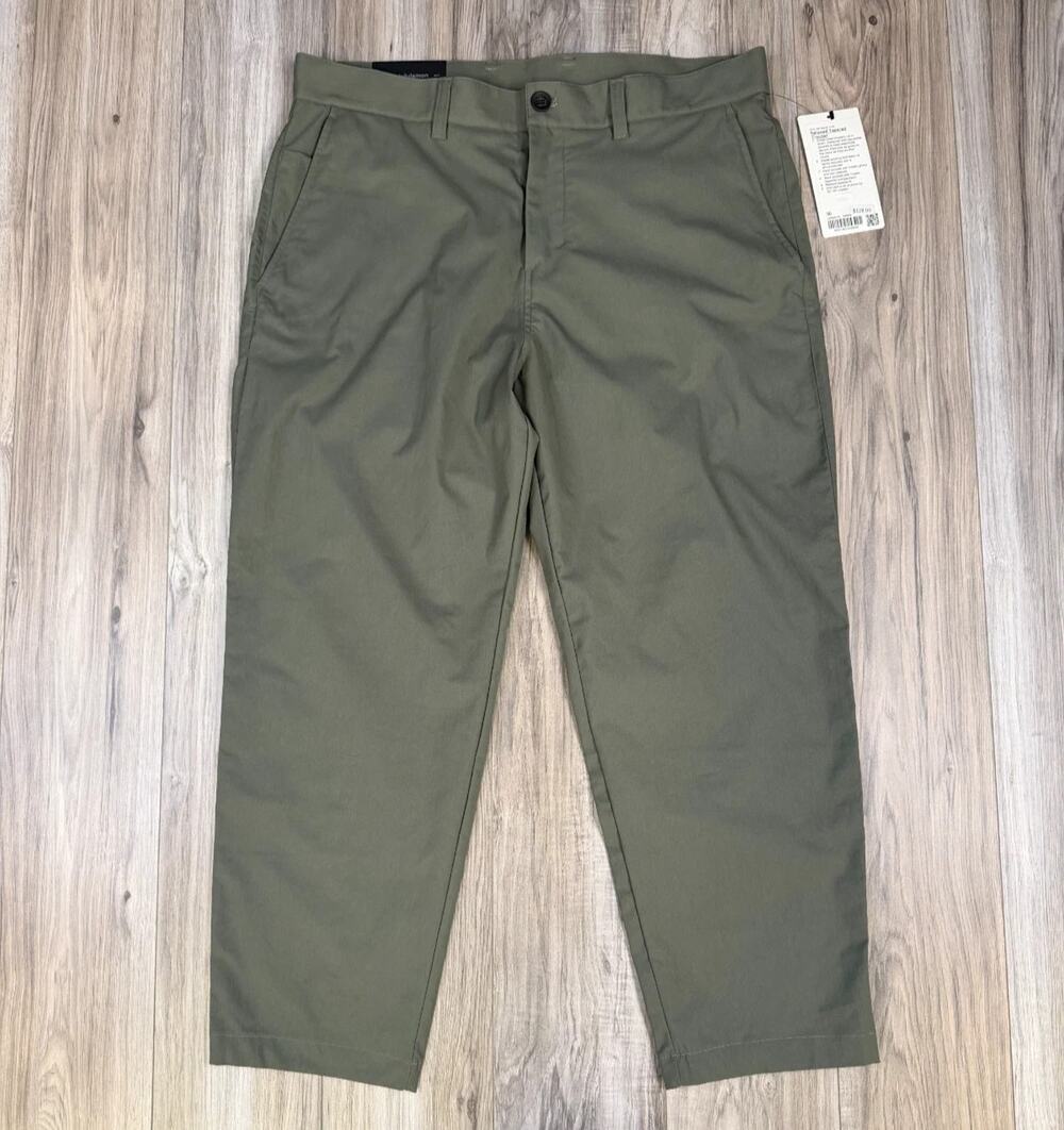 Lululemon Relaxed Tapered Smooth Twill Trouser Army Green Mens 36 x 27 NEW